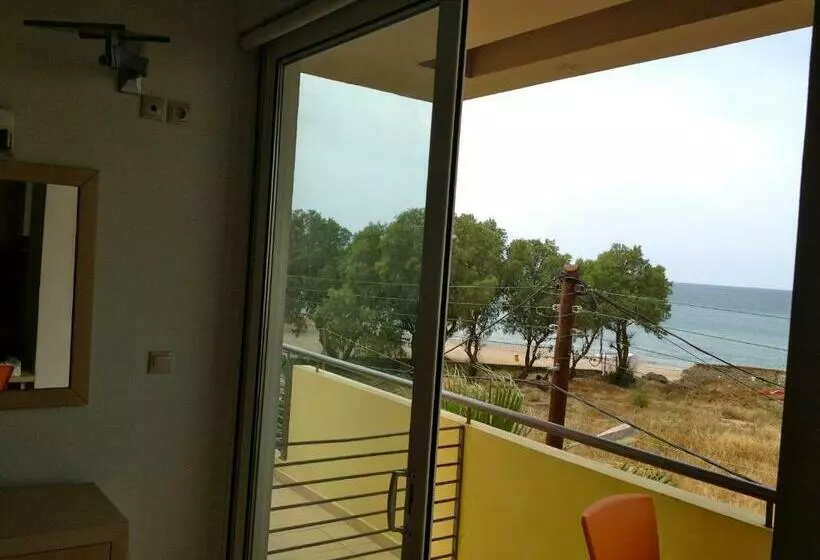 استودیوی سوپریور, Kleanthi Studios