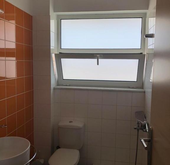 דירת חדר, Kleanthi Studios