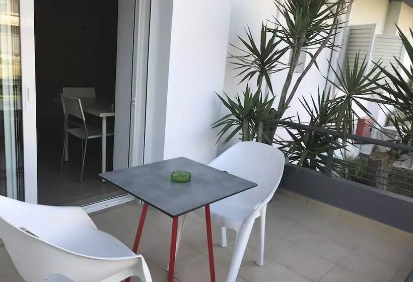 آپارتمان 1 خوابه همکف, Kleanthi Studios