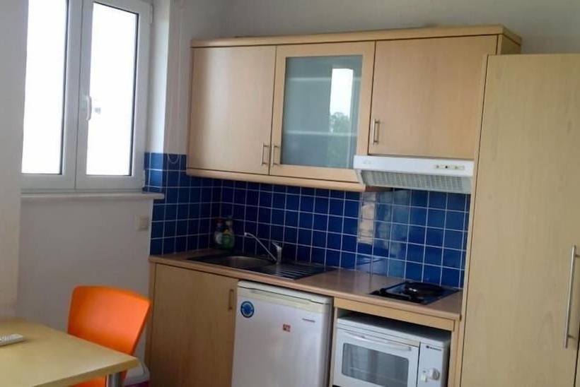 דירת חדר, Kleanthi Studios