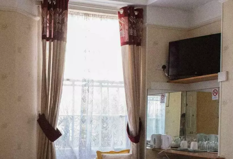اتاق استاندارد, Poltair Guest House