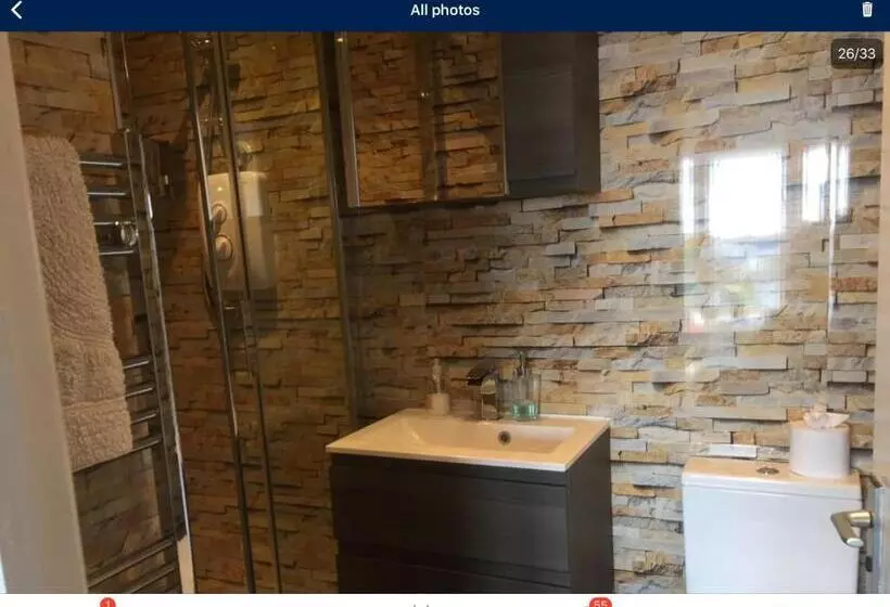 اتاق اساندارد با چشم‌انداز جانبی به دریا, Poltair Guest House
