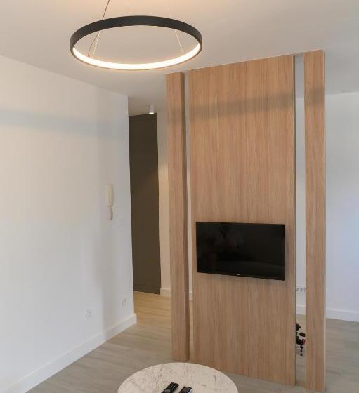 آپارتمان لوکس 2 خوابه, Villa Malo More