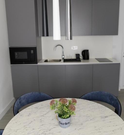 آپارتمان لوکس 2 خوابه, Villa Malo More