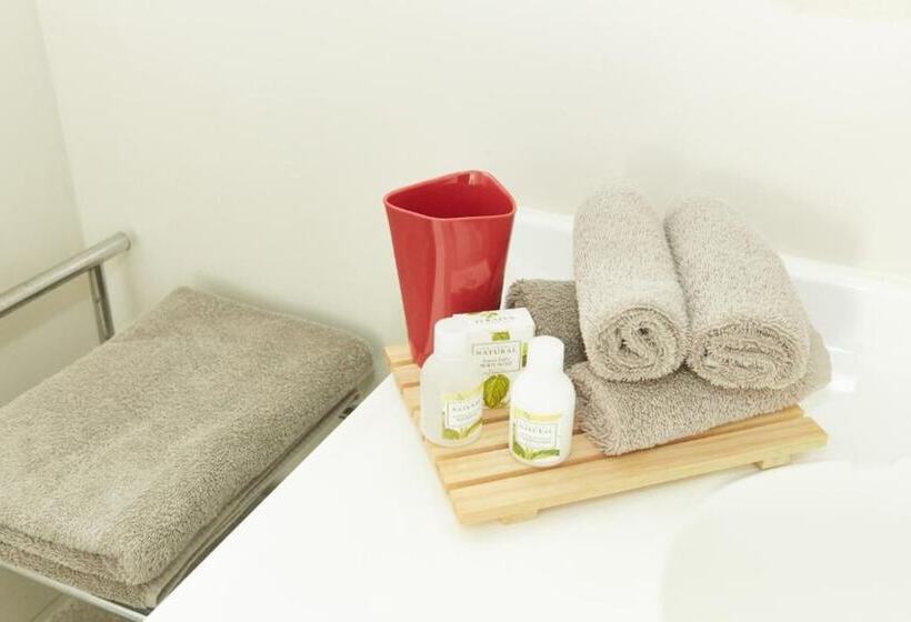 خانه 3 خوابه, Admiral Court Motel & Apartments