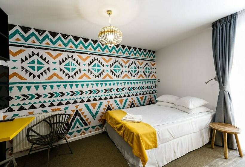 이코노미 스튜디오, Apart Gutinului