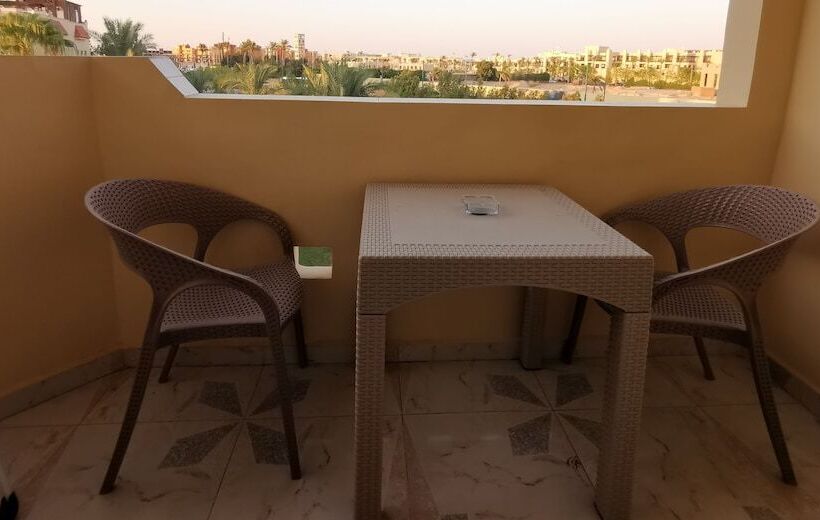 آپارتمان 2 خوابه, Green Garden Resort