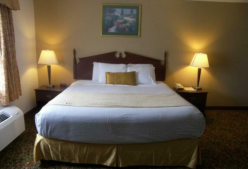 Люкс Кровать Кинг, Baymont By Wyndham Mount Vernon Renfro Valley
