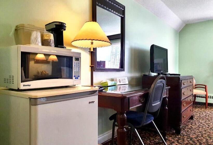 חדר אקונומי, Cloud 9 Inn