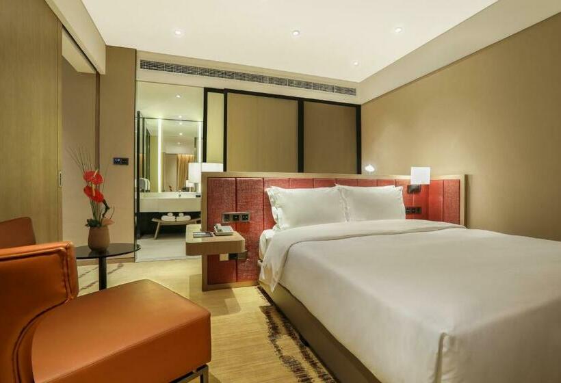 سوییت, Holiday Inn Express Chengdu Wenjiang Hotspring, An Ihg