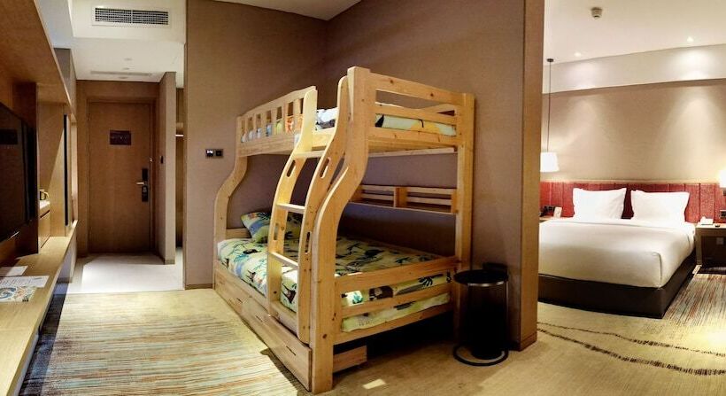 سوییت, Holiday Inn Express Chengdu Wenjiang Hotspring, An Ihg