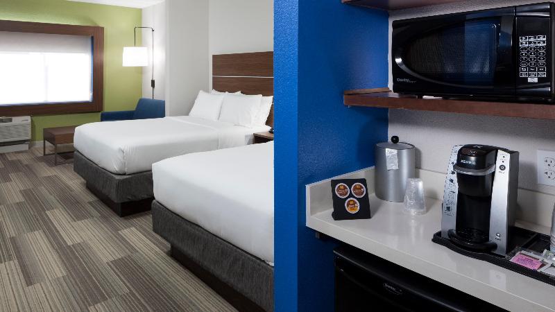 适合残疾人士使用的套间, Holiday Inn Express & Suites   Orlando At Seaworld, An Ihg