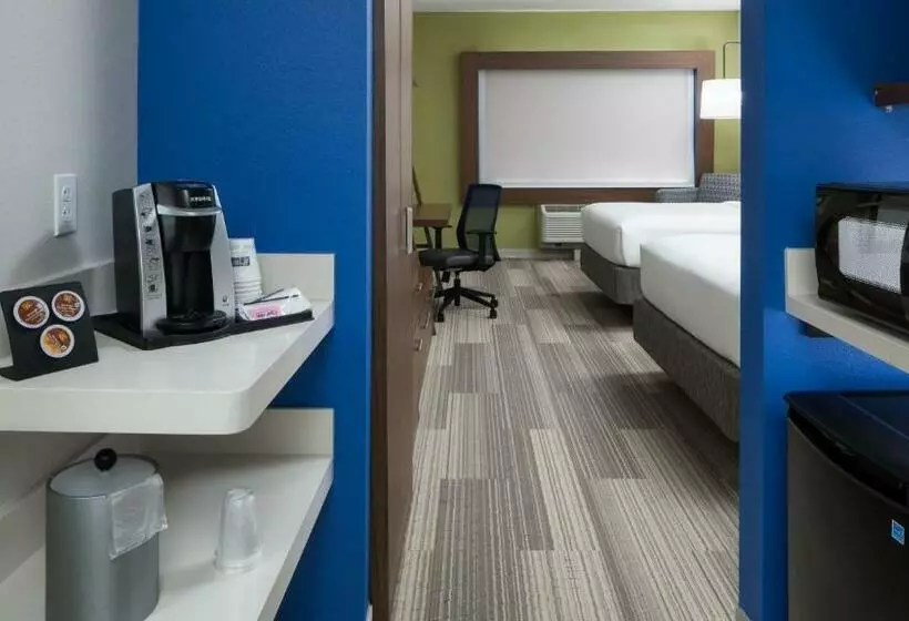 اتاق استاندارد برای معلولان, Holiday Inn Express & Suites Orlando At Seaworld, An Ihg