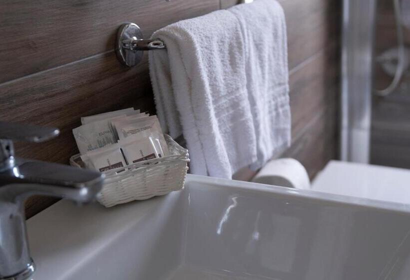 트리플 클래식 룸, Gatto Bianco Maarea