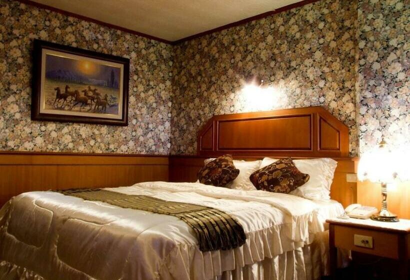 Люкс, Sakol Grand Palace