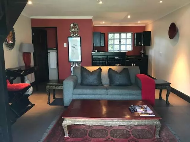 ファミリールーム, Valley Lodge