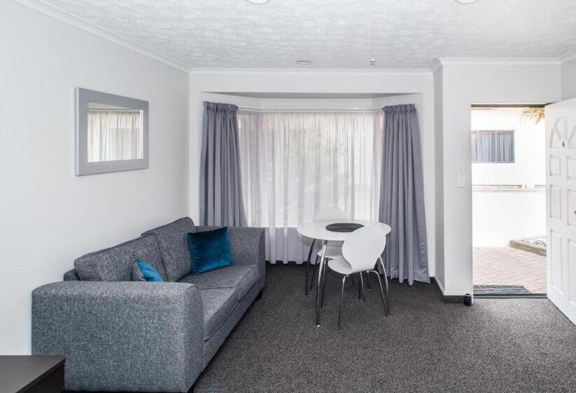 اتاق استاندارد, White Heron Motor Lodge