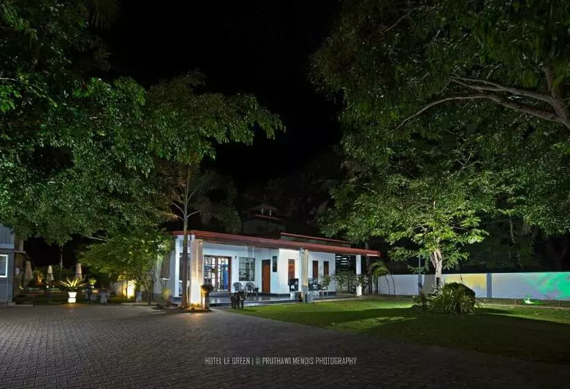 デラックスルーム, Le Green Udawalawe Resort