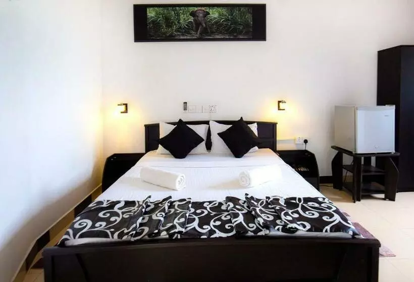 デラックスルーム, Le Green Udawalawe Resort