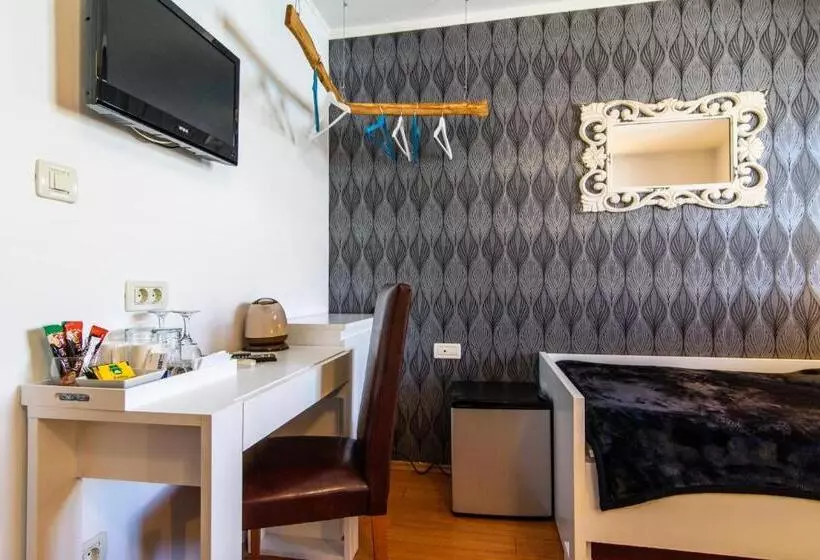 Junior Suite mit Meerblick, Villa Jidro