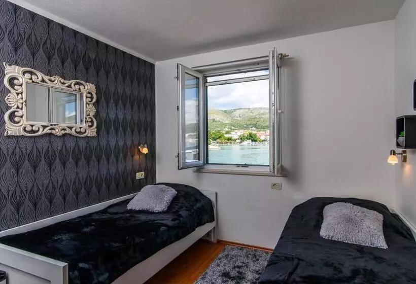 Junior Suite mit Meerblick, Villa Jidro
