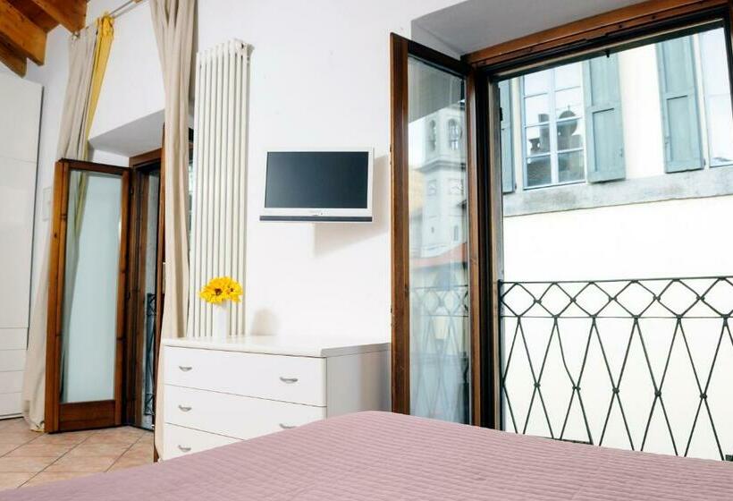 Studio Standard, Residence Diaz