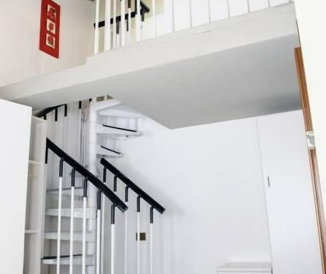 Studio Standard, Residence Diaz