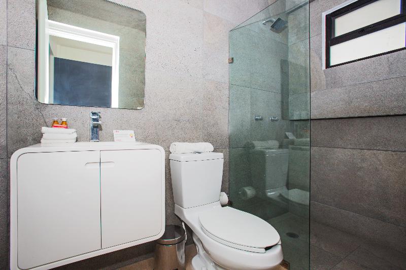 スタンダードスタジオ, Studio 30 Condhotel By Nah Hotels