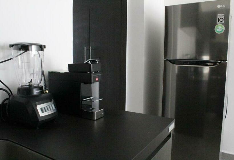 スタンダードスタジオ, Studio 30 Condhotel By Nah Hotels