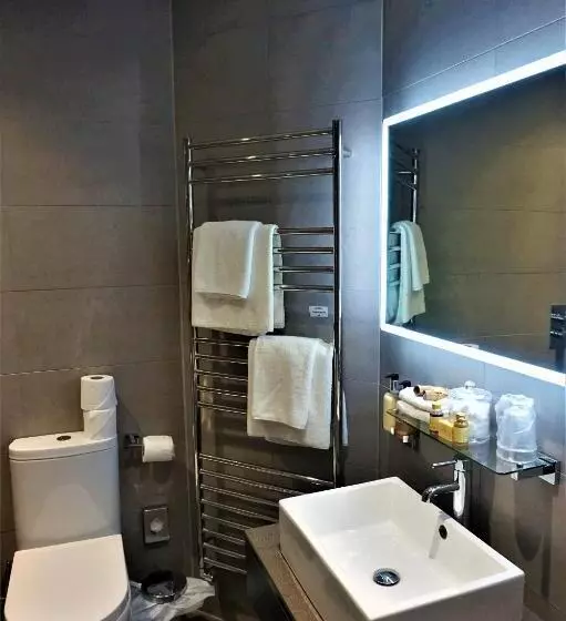 Deluxe-huone Parveke, The Cliff Hotel & Spa