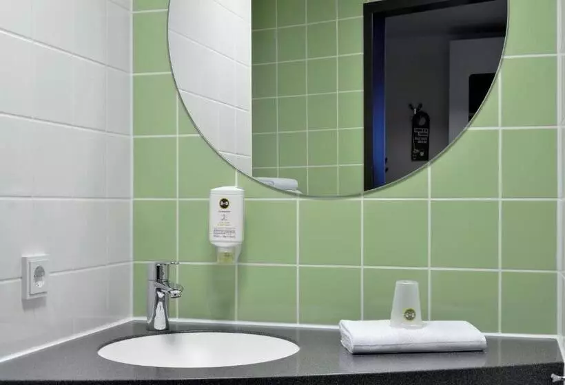 スタンダードトリプルルーム, B&b Hotel Osnabrück