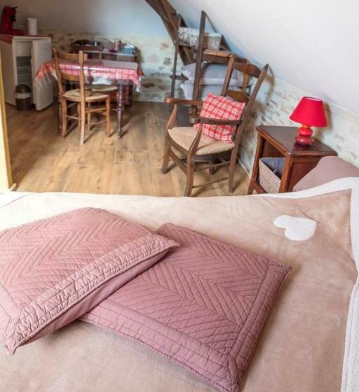 Номер Стандарт, Ecuries De Saint Maurice  Maison D Hôtes De Gondou