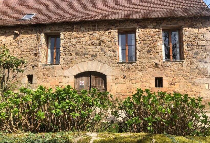 Дом 3 Спальни, Ecuries De Saint Maurice  Maison D Hôtes De Gondou