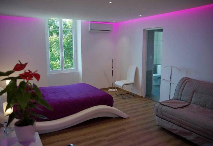 디럭스 룸, Moulin Des Tours