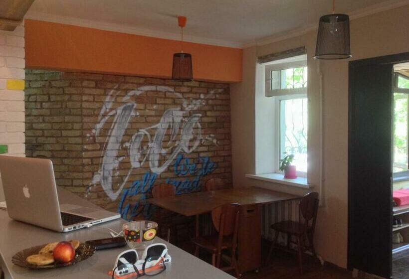 تختخواب در اتاق مشترک, Hostel Loco