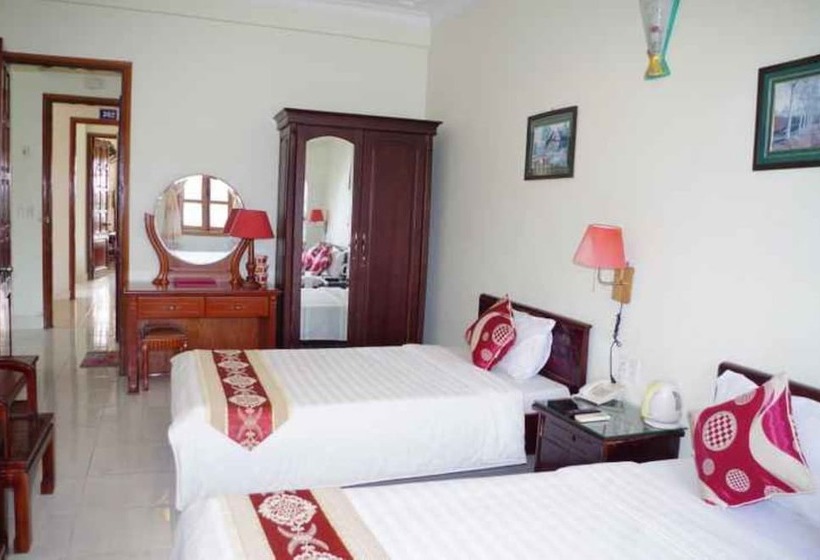 اتاق استاندارد سه نفره, Ban Mai Hotel Quang Binh