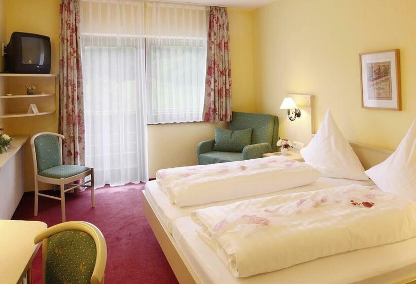 Номер Deluxe с Балконом, Land Gut Hotel Dornröschen