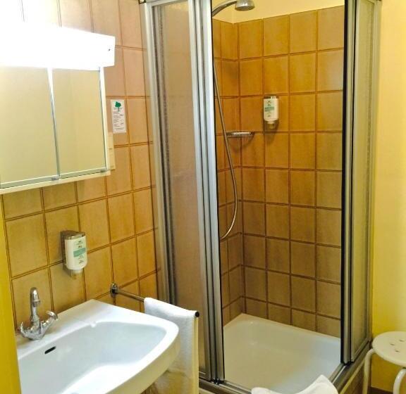 Номер Стандарт Трехместный, Land Gut Hotel Dornröschen