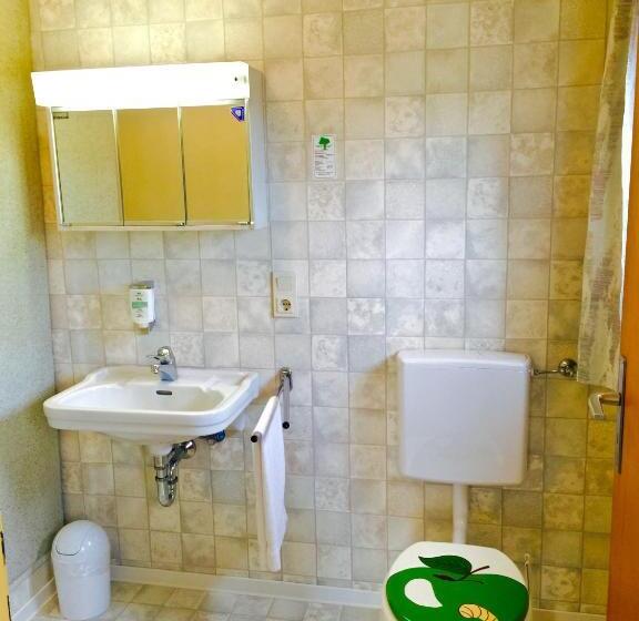 Номер Стандарт Индивидуальный с Балконом, Land Gut Hotel Dornröschen