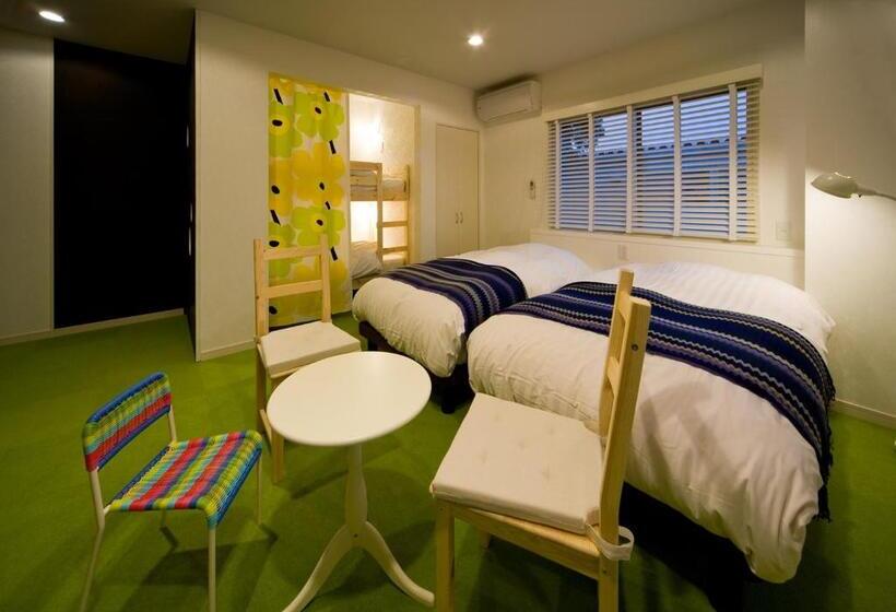 家庭间, Holiday House Green Garden