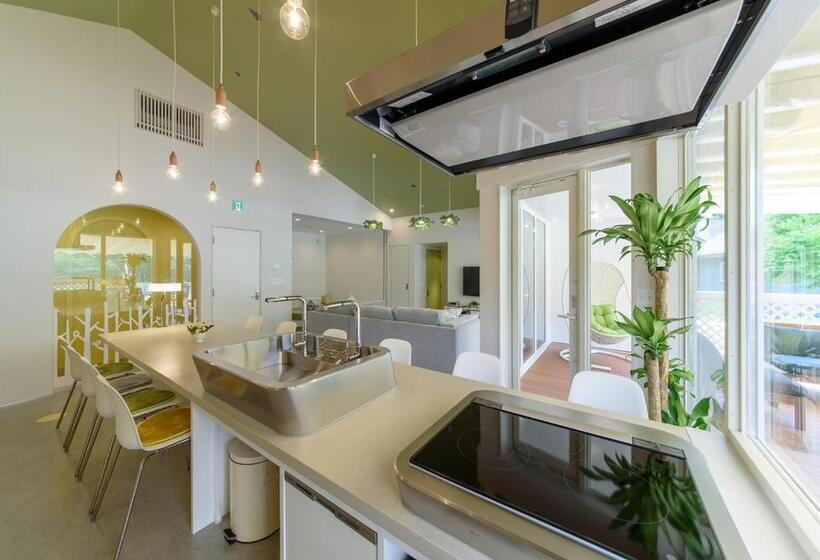 带花园景观和一个卧室的别墅, Holiday House Green Garden