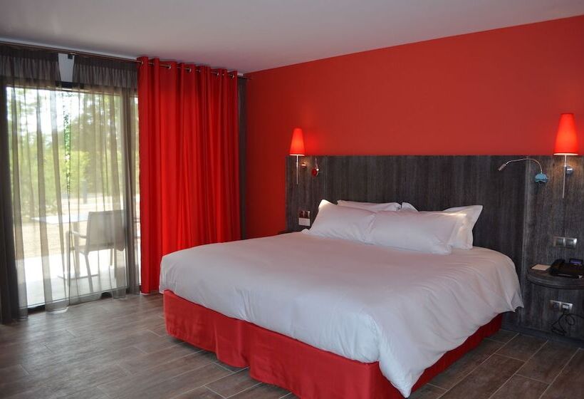 غرفة تنفيذية, Hôtel Du Bois Blanc Domaine D Epeyssoles Georges Blanc