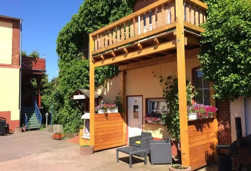 スタンダードシングルルーム, Restaurant Christine