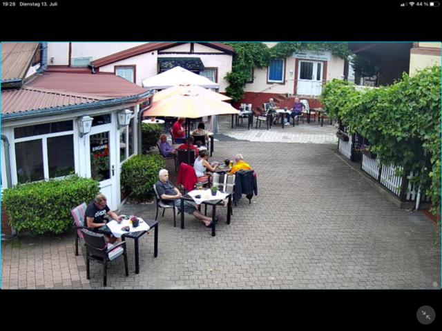 标准单人间, Restaurant Christine