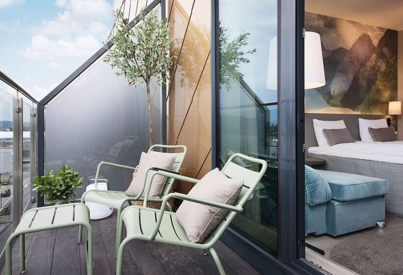 バルコニー付きスーペリアルーム, Scandic Flesland Airport