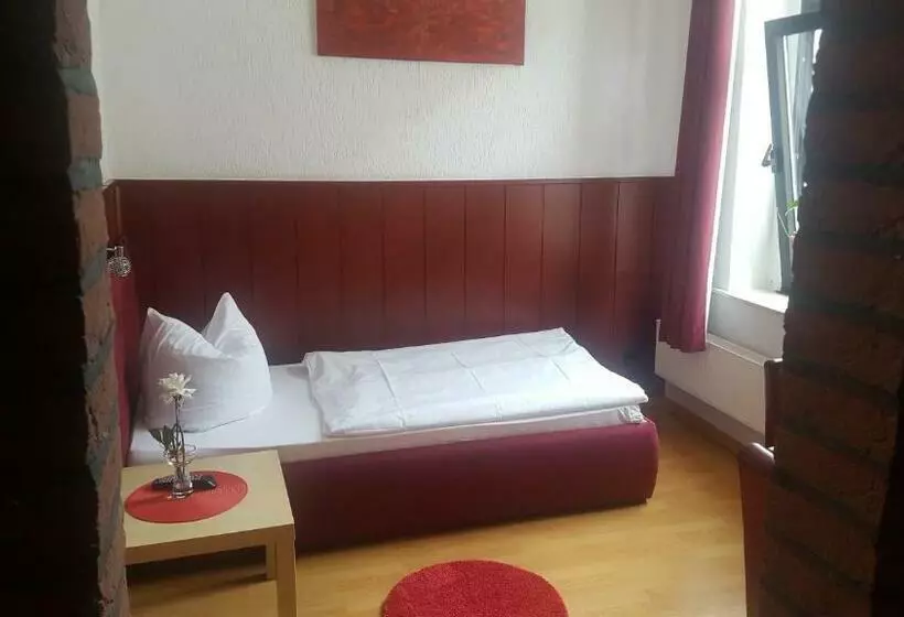 スタンダードシングルルーム, Schwanenburg