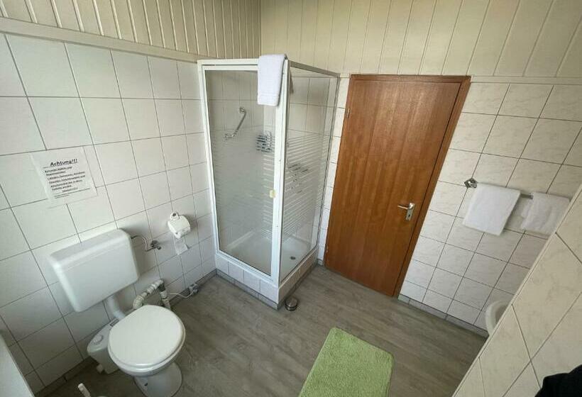 스탠다드 룸, Schwanenburg