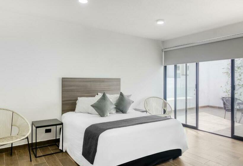 Cameră Superioară, Vn