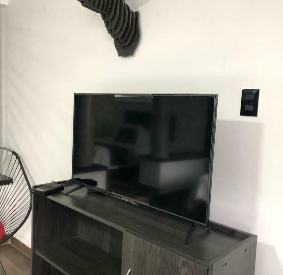 Cameră Superioară, Vn