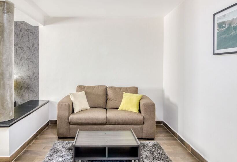 Cameră Superioară, Vn